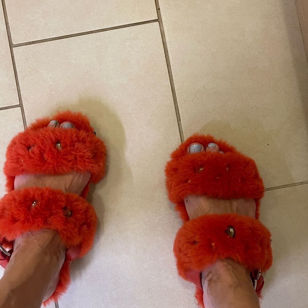 size 39 ASH fur embellished slides. super cozy and barely worn
